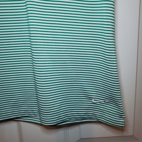 Nike Golf women's sleeveless polo Green stripe pullover size M Embroidered Bird - Picture 3 of 9